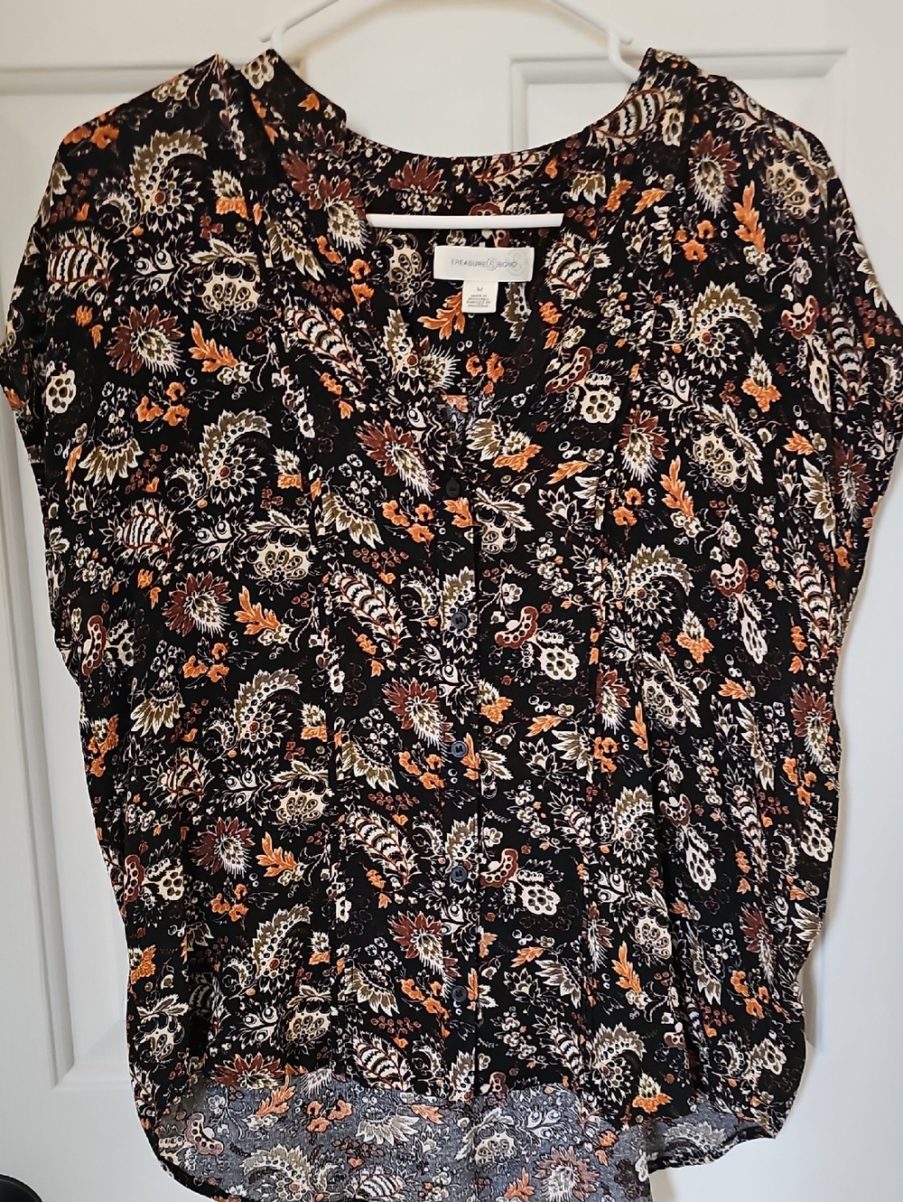 Treasure & Bond Black Floral Button-Front Blouse with Rust and Cream Accents
